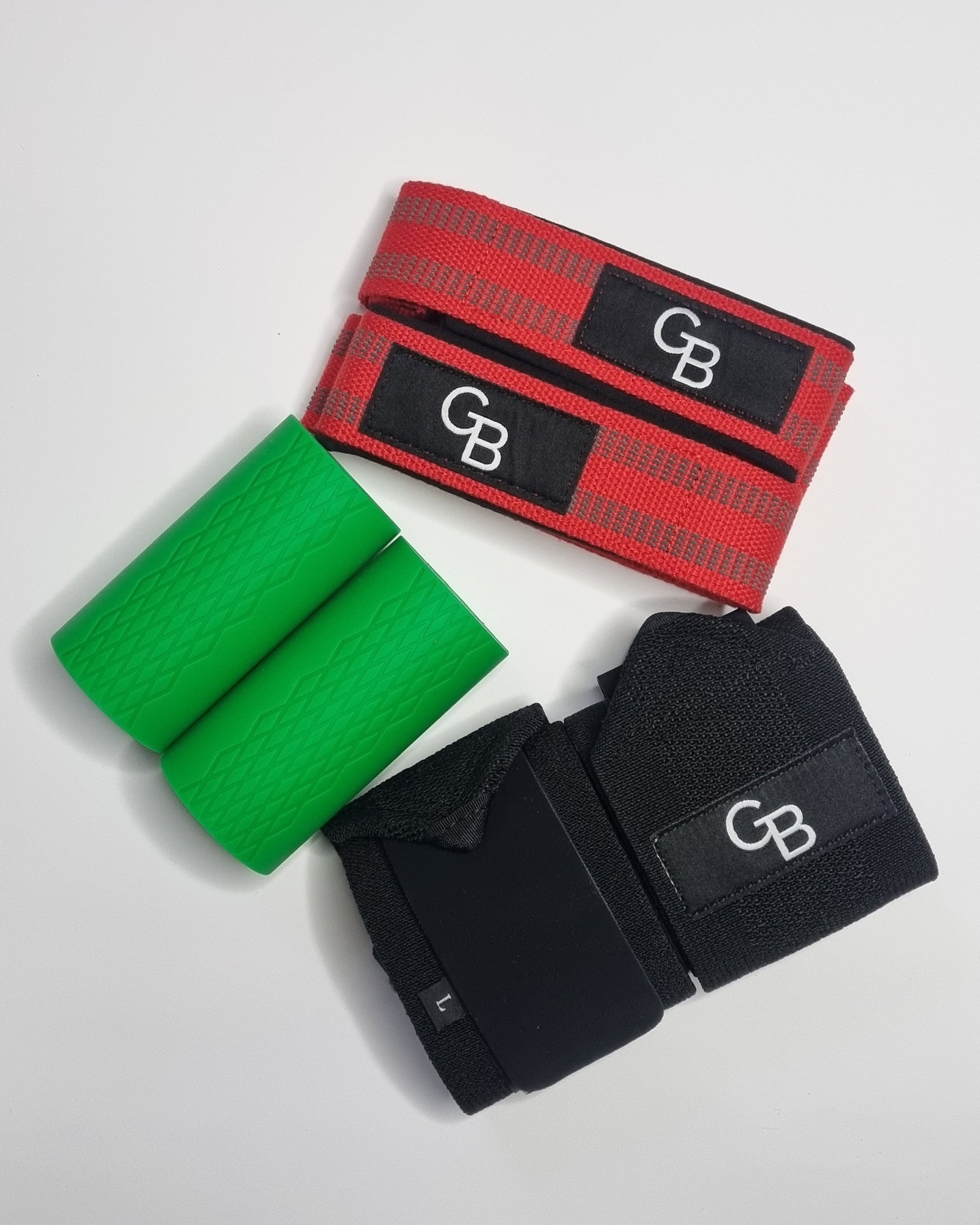lifting straps red, thick grips green, stiff wrist wraps, main view